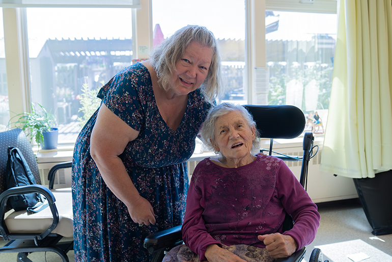 Ruth Haggerty Christa Bonde