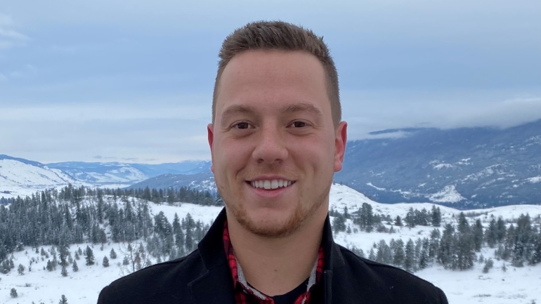 Carson DeFreitas, Rehabilitation and recreation volunteer