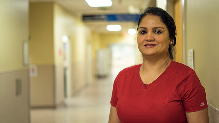 Image of Rosie in a hospital hallway