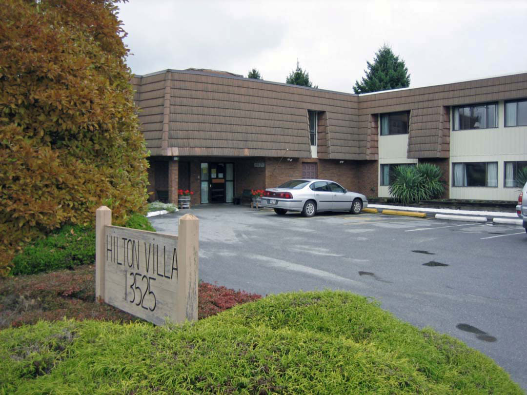 Hilton Villa Seniors Community exterior